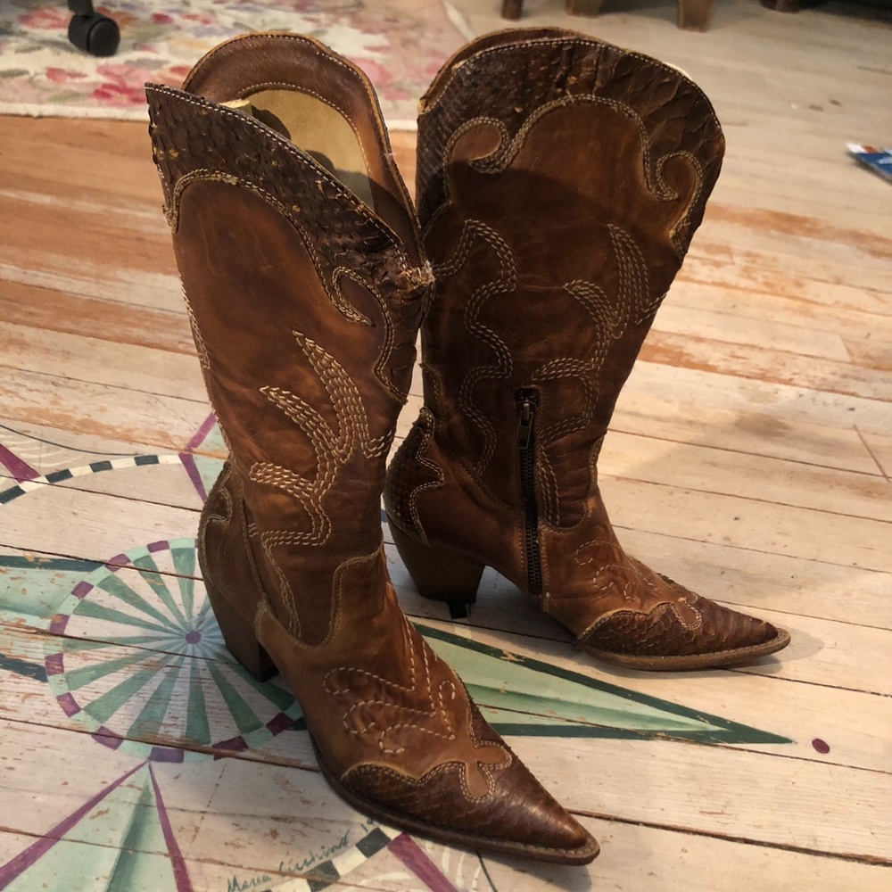 PRIMA BASE US NAVY Cowboy Style Leather Boots - Very Unique Italian design